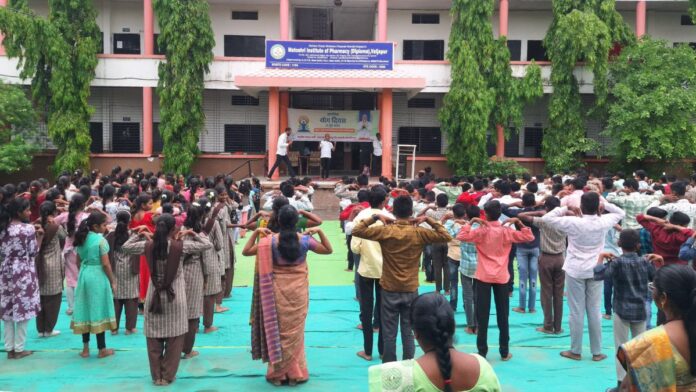 World Yoga Day Celebrated with Enthusiasm at Raje Sambhaji School Vaijapur